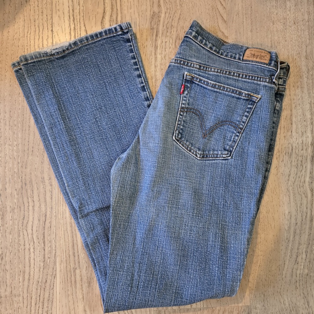 Levi's 515 Women's Size 12 L/C Blue Cotton Denim Red Tab Bootcut Jeans Med. Wash